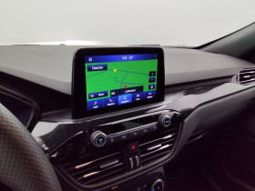 Ford Kuga 2.0 tdci 120ch st-line powershift  occasion � Ganges - photo n�10