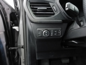 Ford Kuga 2.0 tdci 120ch st-line powershift  occasion � Ganges - photo n�8