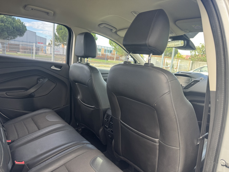 Ford Kuga 2.0 TDCI 150 CH STOP&START TITANIUM 4X4 POWERSHIFT  occasion  Colomiers - photo n10