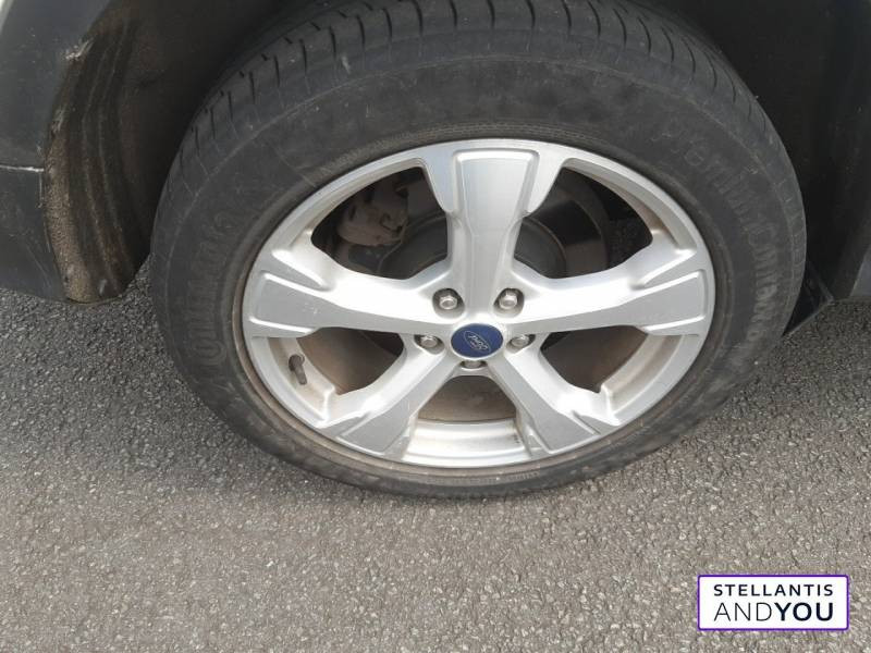 Ford Kuga 2.0 TDCi 150 S&S 4x2 BVM6 Titanium  occasion  VILLENEUVE D'ASCQ - photo n4