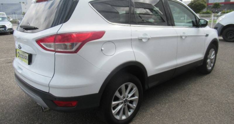 Ford Kuga 2.0 TDCi 150 SetS 4x2 Titanium  occasion  AUBIERE - photo n4