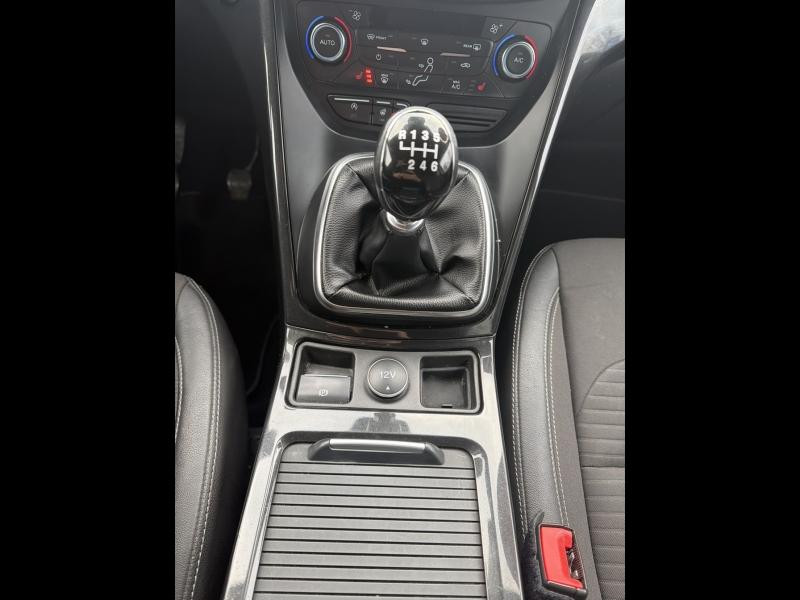 Ford Kuga 2.0 TDCi 150ch Stop&Start Titanium 4x2  occasion � Dijon - photo n�19