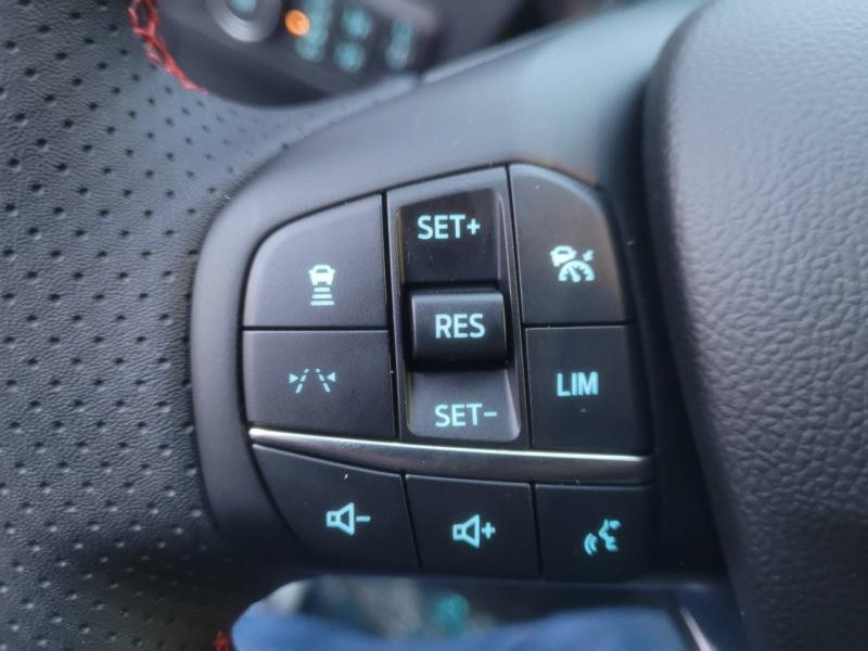 Ford Kuga 2.5 Duratec 180 ch Hybrid FlexiFuel (FHEV E85) Powershift 5p  occasion � Auxerre - photo n�15