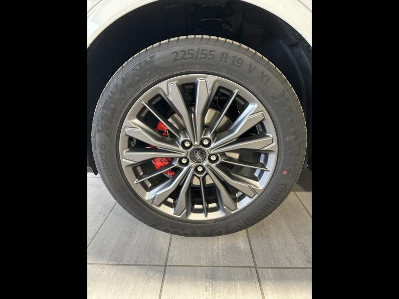 Ford Kuga 2.5 Duratec 180ch Hybrid FlexiFuel Sound Edition Powershift  occasion � Chaumont - photo n�9