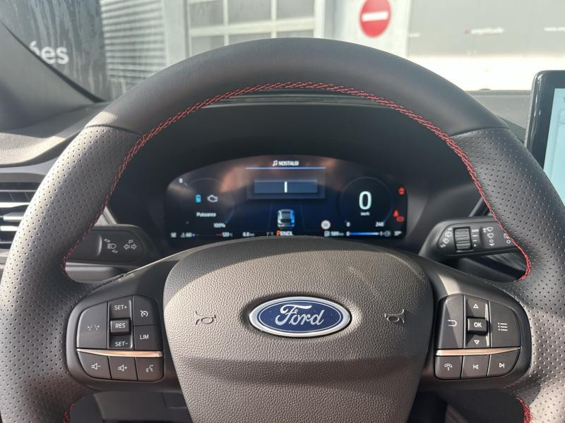 Ford Kuga 2.5 Duratec 180ch Hybrid FlexiFuel ST-Line Powershift  occasion  Barberey-Saint-Sulpice - photo n13