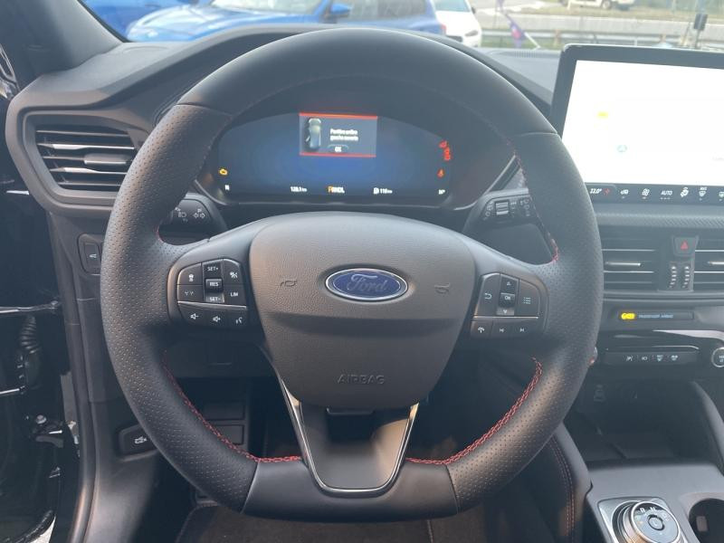 Ford Kuga 2.5 Duratec 180ch Hybrid FlexiFuel ST-Line X Powershift 2025 - photo n°15 Ford Kuga 2.5 Duratec 180ch Hybrid FlexiFuel ST-Line X Powershift  occasion à Saint-Doulchard - photo n°15