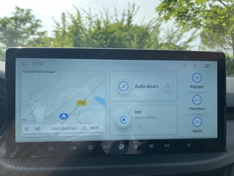 Ford Kuga 2.5 Duratec 180ch Hybrid FlexiFuel ST-Line X Powershift  occasion  Saint-Doulchard - photo n15