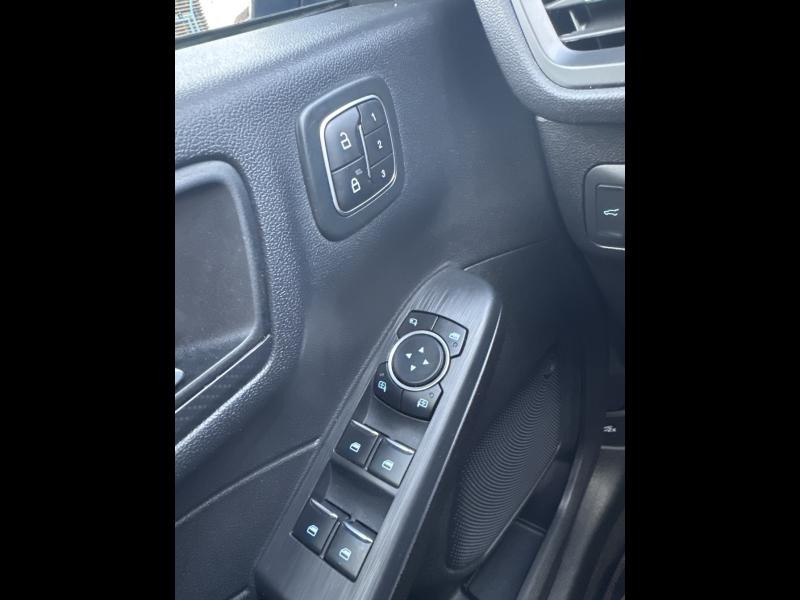 Ford Kuga 2.5 Duratec 180ch Hybrid FlexiFuel ST-Line X Powershift  occasion  Fleury-les-Aubrais - photo n20