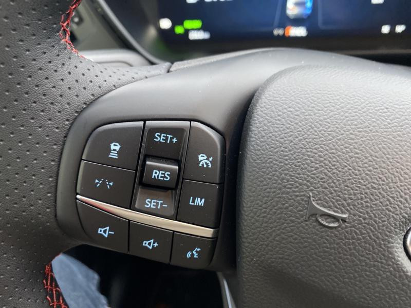 Ford Kuga 2.5 Duratec 180ch Hybrid FlexiFuel ST-Line X Powershift  occasion  Fleury-les-Aubrais - photo n15
