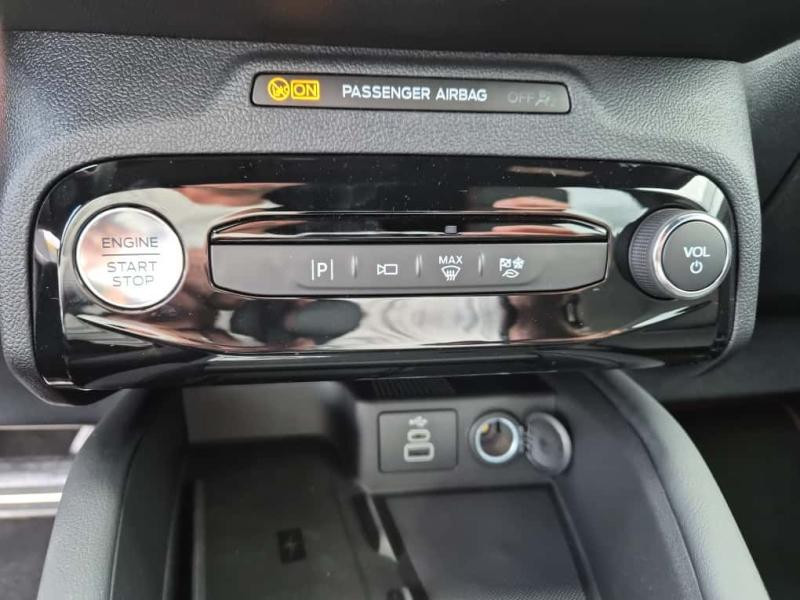 Ford Kuga 2.5 Duratec 180ch Hybrid FlexiFuel ST-Line X Powershift  occasion  Fleury-les-Aubrais - photo n18