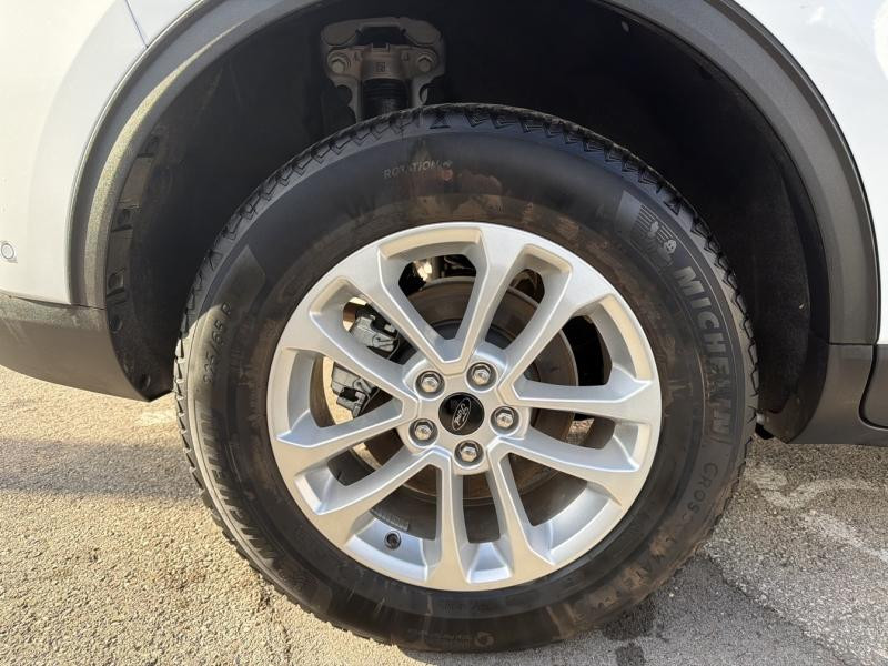 Ford Kuga 2.5 Duratec 180ch Hybrid FlexiFuel Titanium Powershift  occasion � Dijon - photo n�10