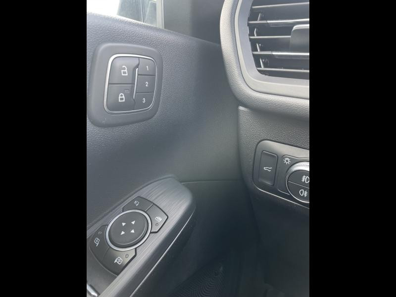 Ford Kuga 2.5 Duratec 190 ch FHEV E85 Vignale BVA 2022 - photo n°20 Ford Kuga 2.5 Duratec 190 ch FHEV E85 Vignale BVA  occasion à Barberey-Saint-Sulpice - photo n°20