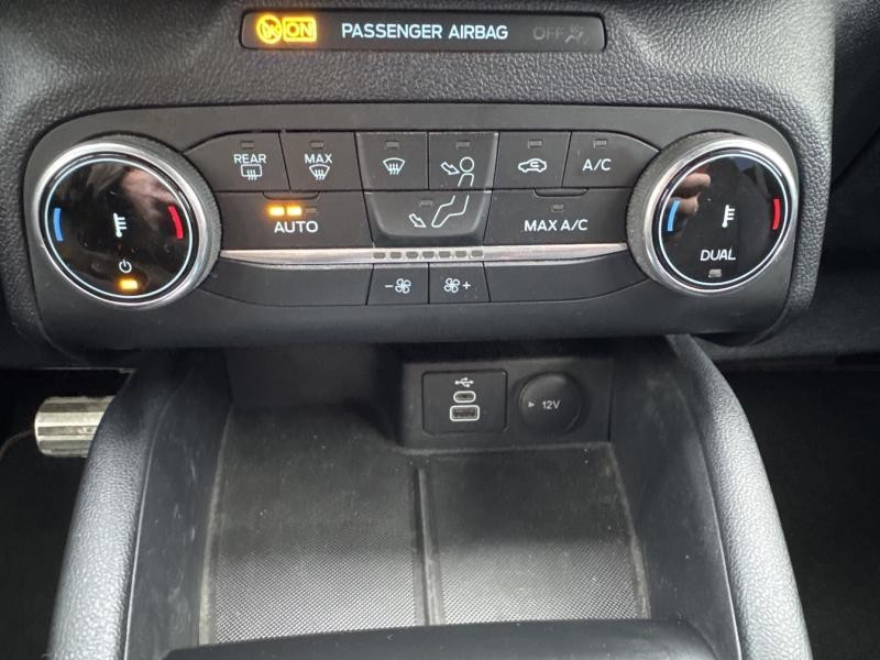 Ford Kuga 2.5 Duratec 190ch FHEV E85 Graphite Tech Edition BVA  occasion � Fleury-les-Aubrais - photo n�16