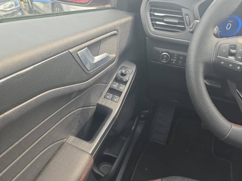 Ford Kuga 2.5 Duratec 190ch FHEV E85 ST-Line BVA 2024 - photo n°20 Ford Kuga 2.5 Duratec 190ch FHEV E85 ST-Line BVA  occasion à Beaune - photo n°20