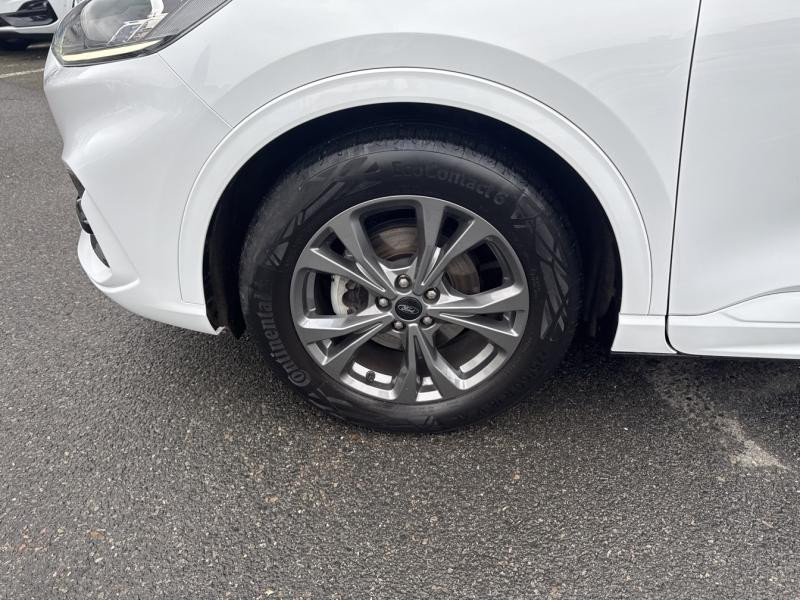 Ford Kuga 2.5 Duratec 190ch FHEV E85 ST-Line X BVA  occasion � Fleury-les-Aubrais - photo n�9