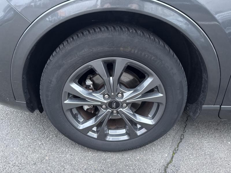 Ford Kuga 2.5 Duratec 190ch FHEV E85 ST-Line X BVA  occasion � Fleury-les-Aubrais - photo n�9