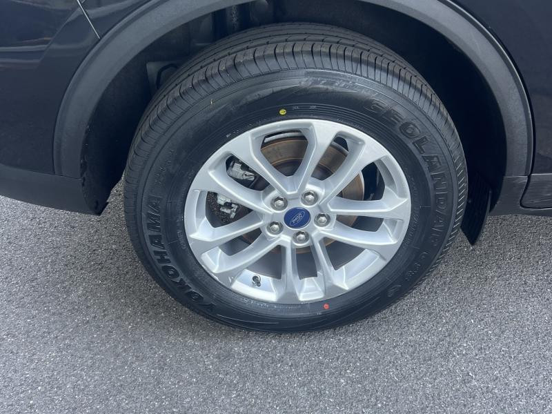 Ford Kuga 2.5 Duratec 190ch FHEV E85 Titanium BVA  occasion à Brie-Comte-Robert - photo n°8