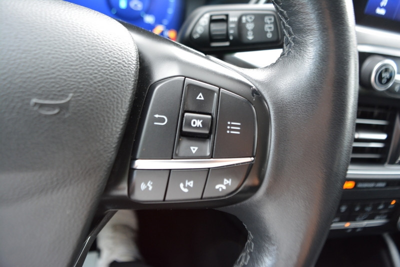 Ford Kuga 2.5 DURATEC 190CH FHEV E85 TITANIUM BVA  occasion  Toulouse - photo n17