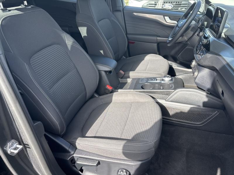 Ford Kuga 2.5 Duratec 190ch FHEV E85 Titanium BVA  occasion  Saint-Doulchard - photo n11
