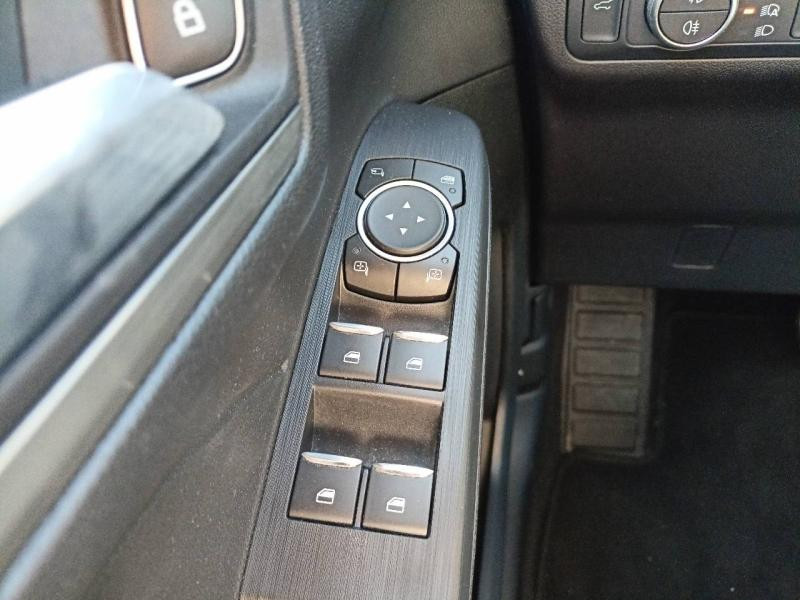 Ford Kuga 2.5 Duratec 190ch FHEV E85 Titanium BVA  occasion  Olivet - photo n18