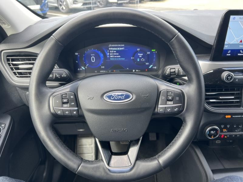 Ford Kuga 2.5 Duratec 190ch FHEV E85 Titanium BVA  occasion à Fleury-les-Aubrais - photo n°17