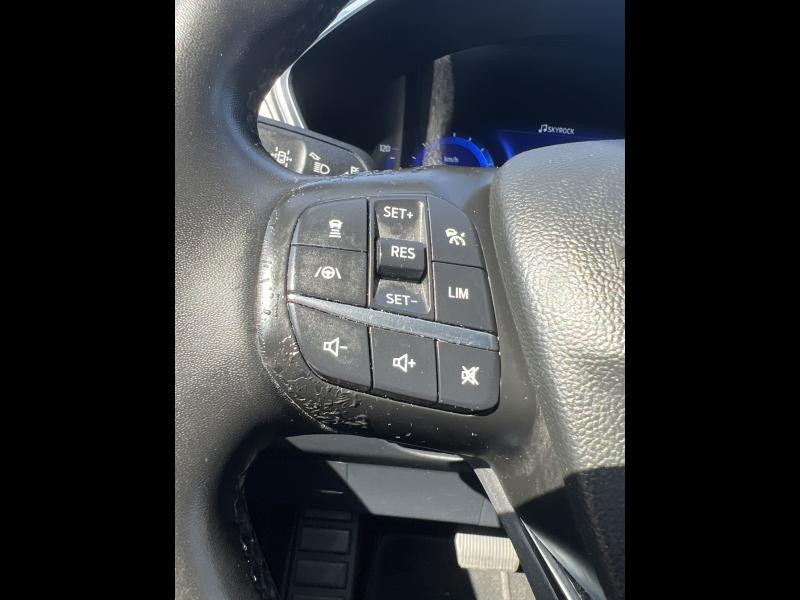 Ford Kuga 2.5 Duratec 190ch FHEV E85 Titanium BVA  occasion  Fleury-les-Aubrais - photo n20