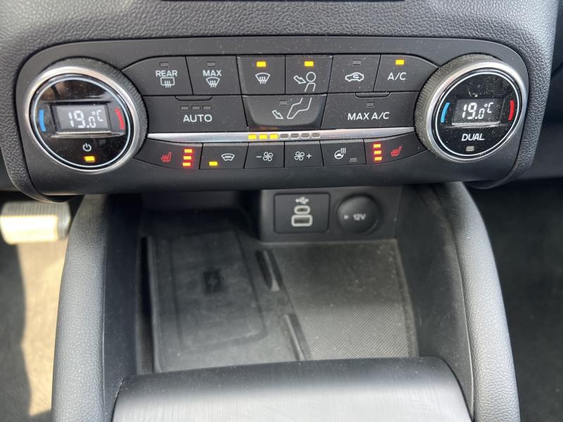 Ford Kuga 2.5 Duratec 190ch FHEV E85 Titanium BVA  occasion  Fleury-les-Aubrais - photo n14