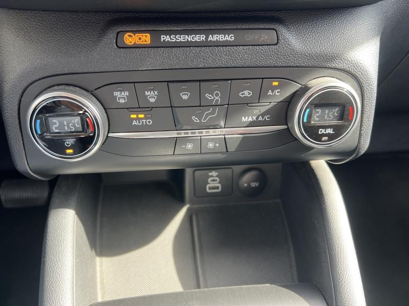 Ford Kuga 2.5 Duratec 190ch FHEV E85 Titanium BVA  occasion  Fleury-les-Aubrais - photo n14