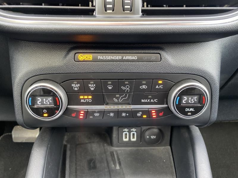 Ford Kuga 2.5 Duratec 190ch FHEV E85 Vignale BVA  occasion  Saint-Doulchard - photo n16