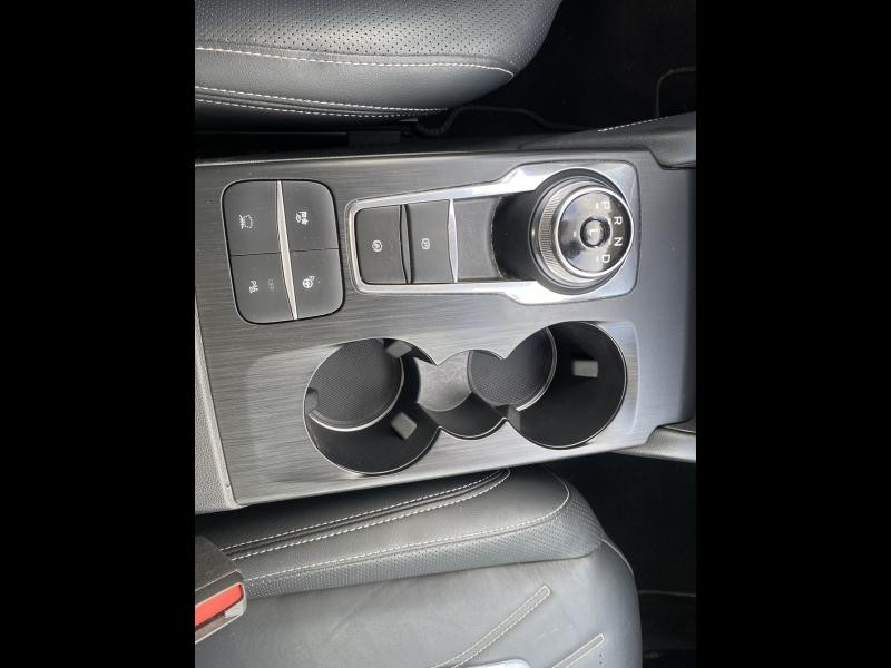 Ford Kuga 2.5 Duratec 190ch FHEV E85 Vignale BVA  occasion  Saint-Doulchard - photo n19