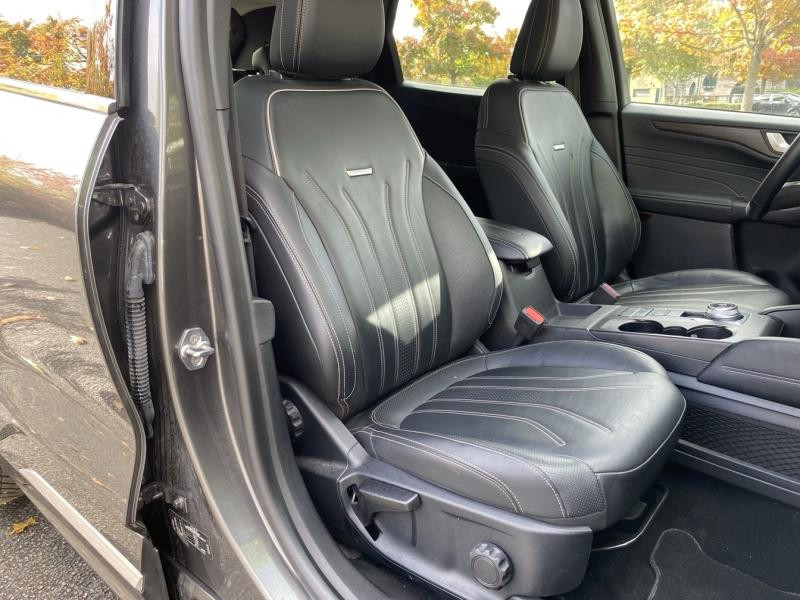 Ford Kuga 2.5 Duratec 190ch FHEV E85 Vignale BVA  occasion  Saint-Doulchard - photo n11