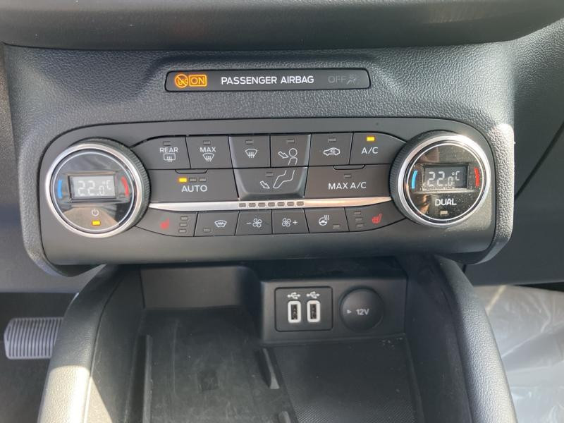 Ford Kuga 2.5 Duratec 190ch FHEV E85 Vignale BVA  occasion  Olivet - photo n16