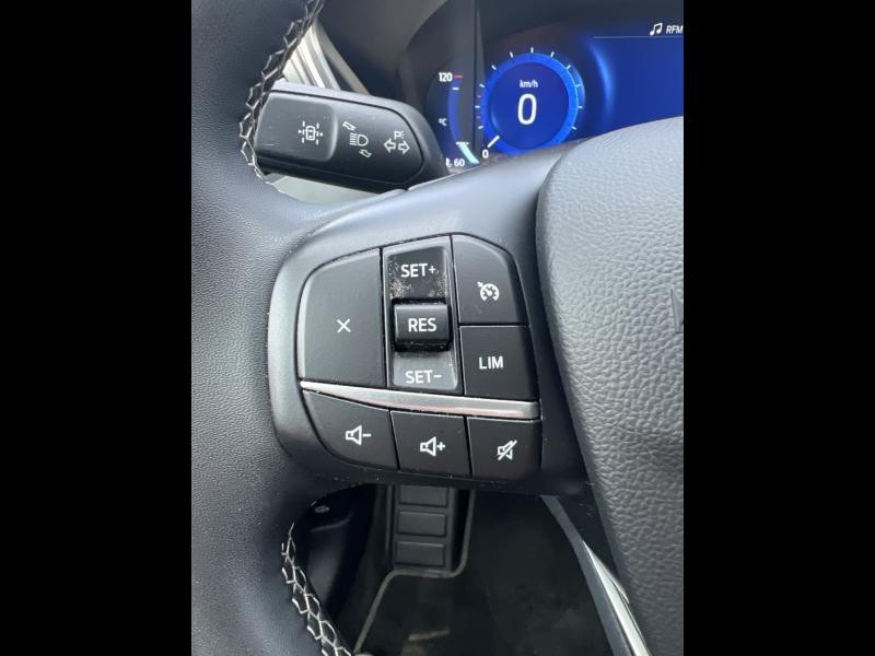 Ford Kuga 2.5 Duratec 190ch FHEV E85 Vignale BVA  occasion  Fleury-les-Aubrais - photo n19