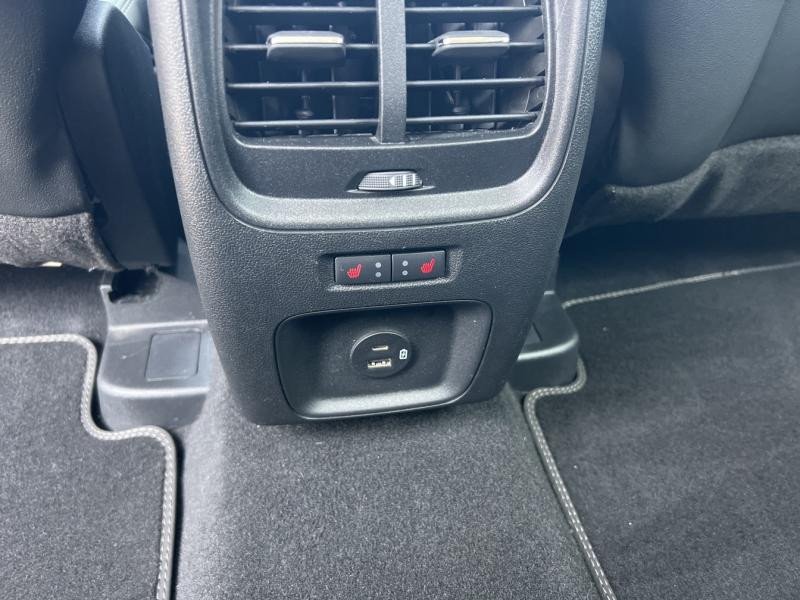 Ford Kuga 2.5 Duratec 190ch FHEV E85 Vignale BVA  occasion  Fleury-les-Aubrais - photo n12