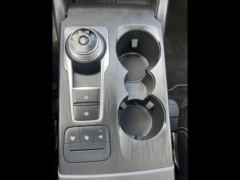 Ford Kuga 2.5 Duratec 190ch FHEV E85 Vignale BVA  occasion  Fleury-les-Aubrais - photo n18