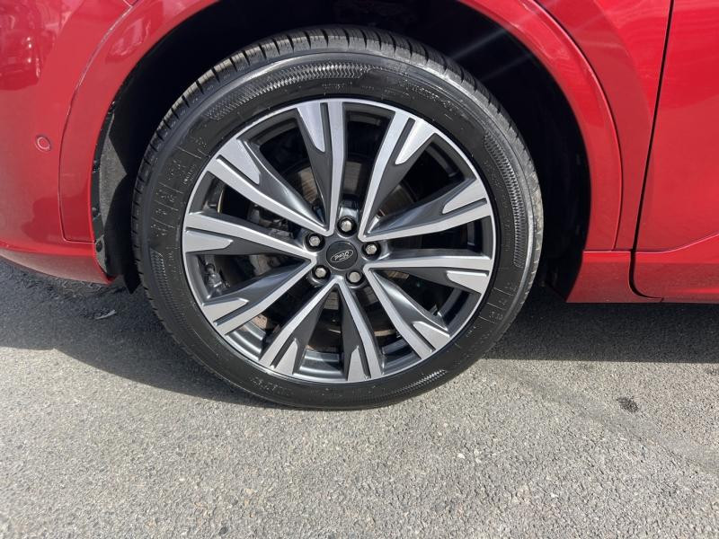 Ford Kuga 2.5 Duratec 190ch FHEV E85 Vignale BVA  occasion  Fleury-les-Aubrais - photo n9