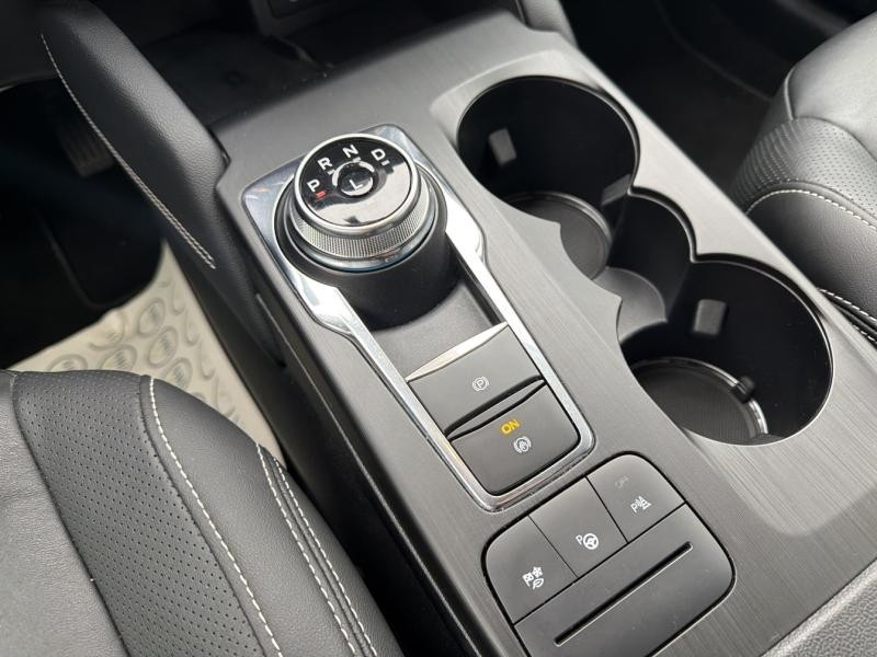 Ford Kuga 2.5 Duratec 190ch FHEV E85 Vignale BVA  occasion � Dijon - photo n�18