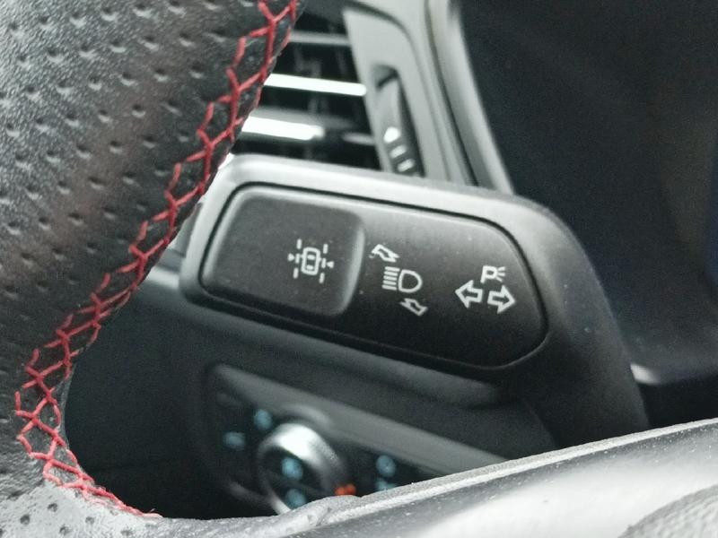 Ford Kuga 2.5 Duratec 190ch FHEV ST-Line BVA 2021 - photo n°12 Ford Kuga 2.5 Duratec 190ch FHEV ST-Line BVA  occasion à Saint-Lô - photo n°12