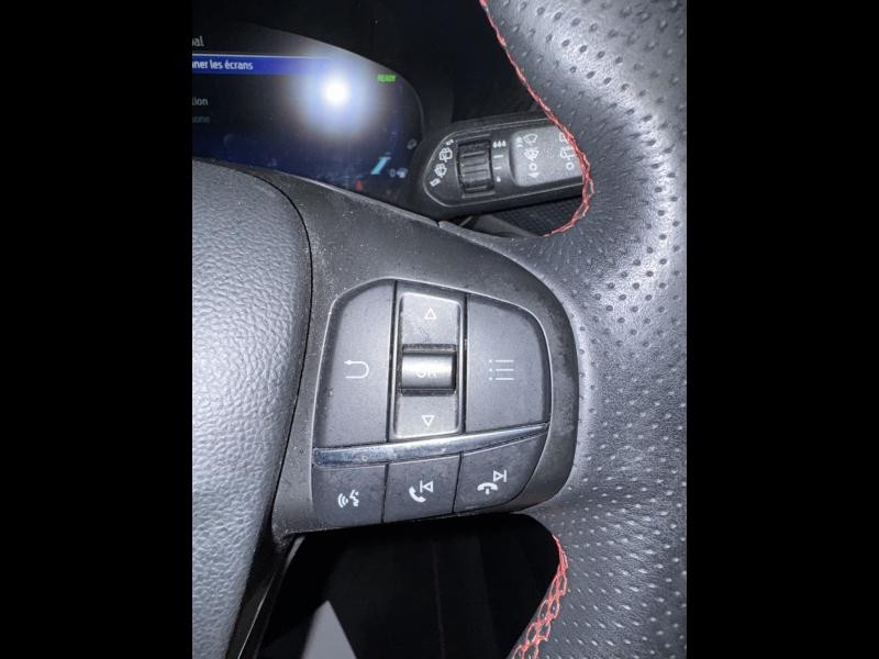 Ford Kuga 2.5 Duratec 190ch FHEV ST-Line BVA  occasion � Fleury-les-Aubrais - photo n�18