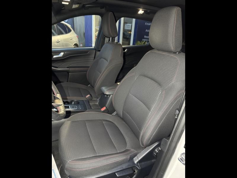 Ford Kuga 2.5 Duratec 190ch FHEV ST-Line BVA  occasion � Fleury-les-Aubrais - photo n�12