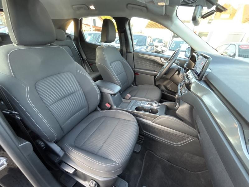 Ford Kuga 2.5 Duratec 190ch FHEV Titanium BVA i-AWD 4X4  occasion � Beaune - photo n�11