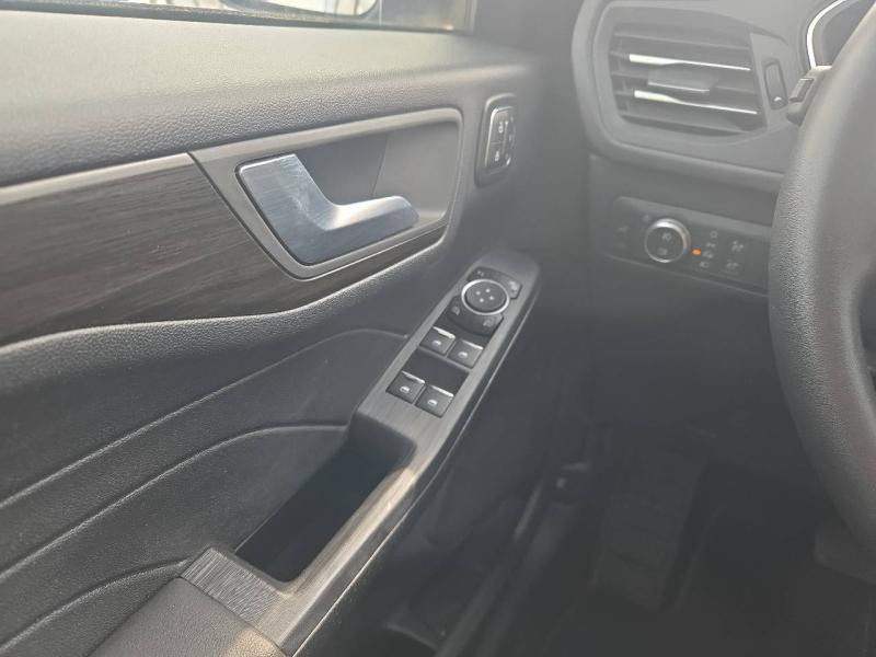 Ford Kuga 2.5 Duratec 190ch FHEV Vignale BVA i-AWD  occasion  Dijon - photo n20