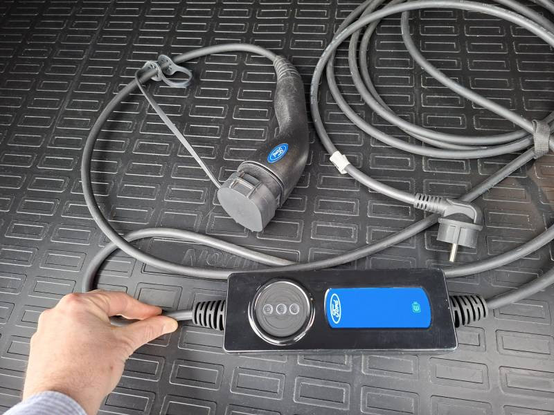 Ford Kuga 2.5 Duratec 225 ch PHEV Powershift Vignale  occasion � Langon - photo n�8