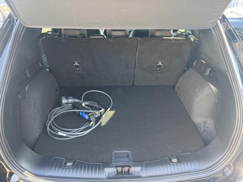 Ford Kuga 2.5 Duratec 225ch PHEV ST-Line X BVA 2023 - photo n°10 Ford Kuga 2.5 Duratec 225ch PHEV ST-Line X BVA  occasion à Fleury-les-Aubrais - photo n°10