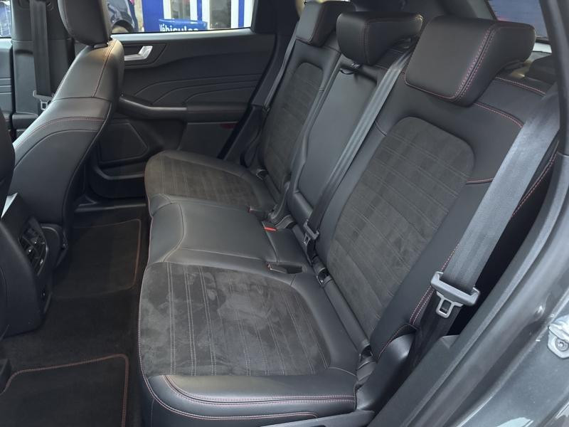 Ford Kuga 2.5 Duratec 225ch PHEV ST-Line X BVA  occasion � Fleury-les-Aubrais - photo n�11