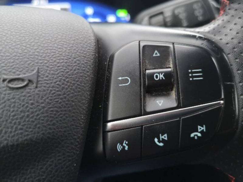 Ford Kuga 2.5 Duratec 225ch PHEV ST-Line X BVA  occasion � Saint-Maximin - photo n�19