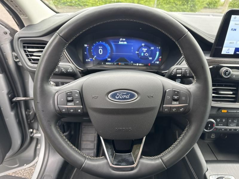 Ford Kuga 2.5 Duratec 225ch PHEV Vignale BVA  occasion  Saint-Doulchard - photo n15