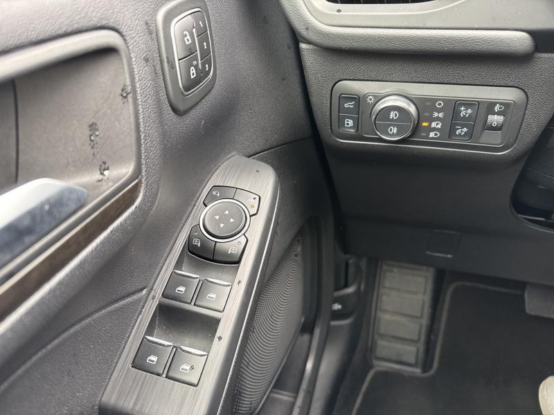 Ford Kuga 2.5 Duratec 225ch PHEV Vignale BVA  occasion  Saint-Doulchard - photo n20