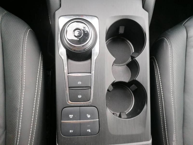 Ford Kuga 2.5 Duratec 225ch PHEV Vignale BVA  occasion  Olivet - photo n18