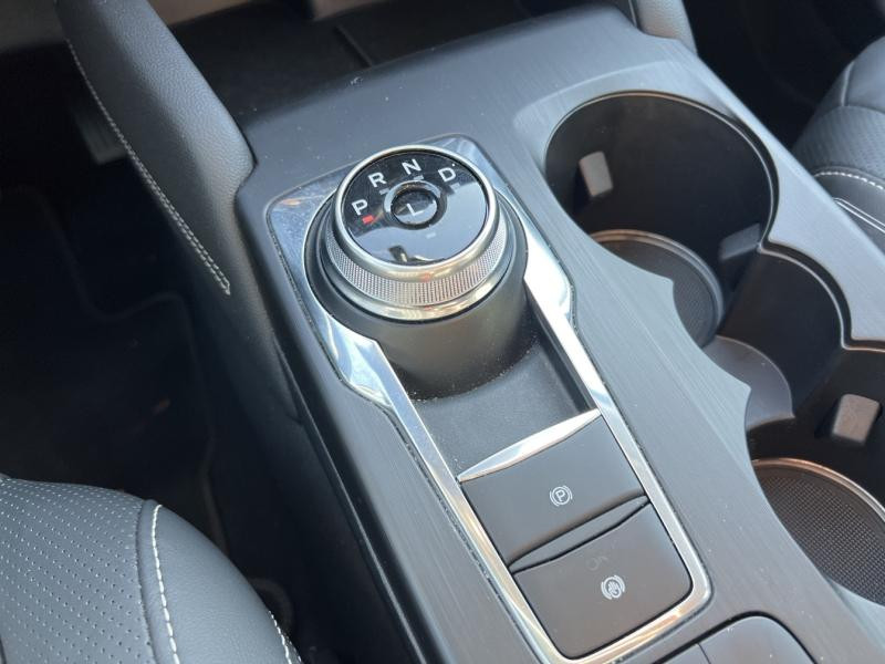 Ford Kuga 2.5 Duratec 225ch PHEV Vignale BVA  occasion  Dijon - photo n18